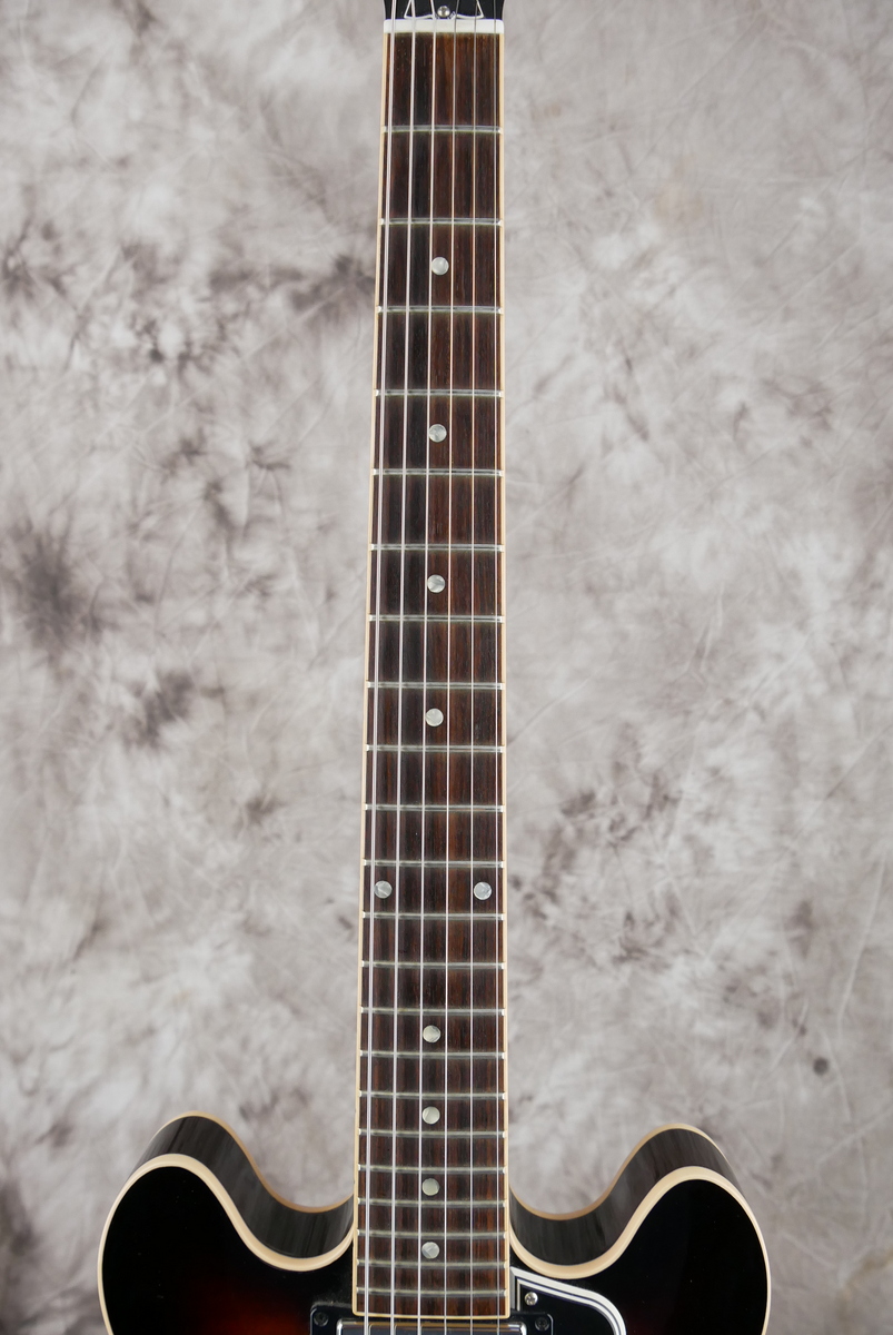 img/vintage/4889/Gibson_CS_336_custom_shop_sunburst_2010-011.JPG