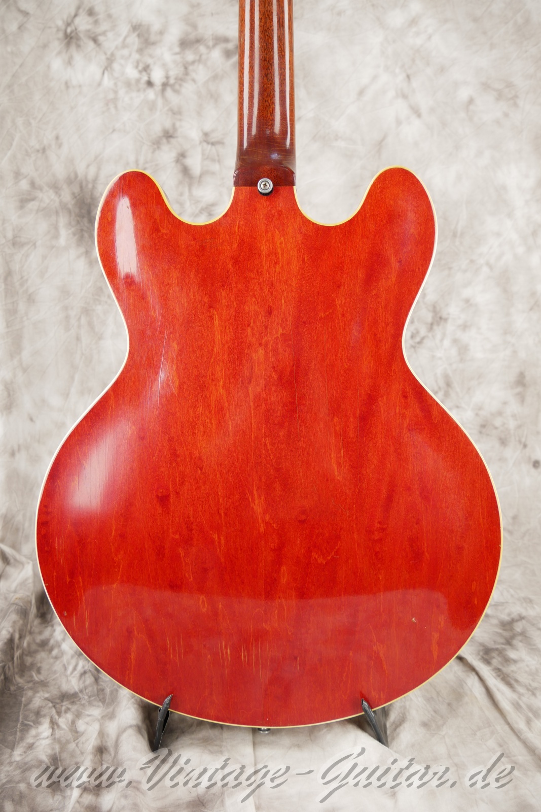 Gibson-ES-330-TDC-1968-cherry-08.jpg
