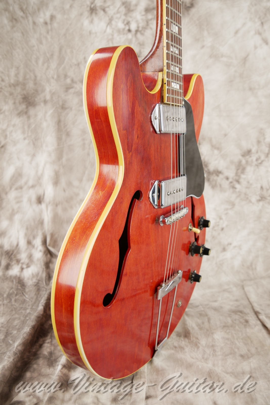 Gibson-ES-330-TDC-1968-cherry-09.jpg