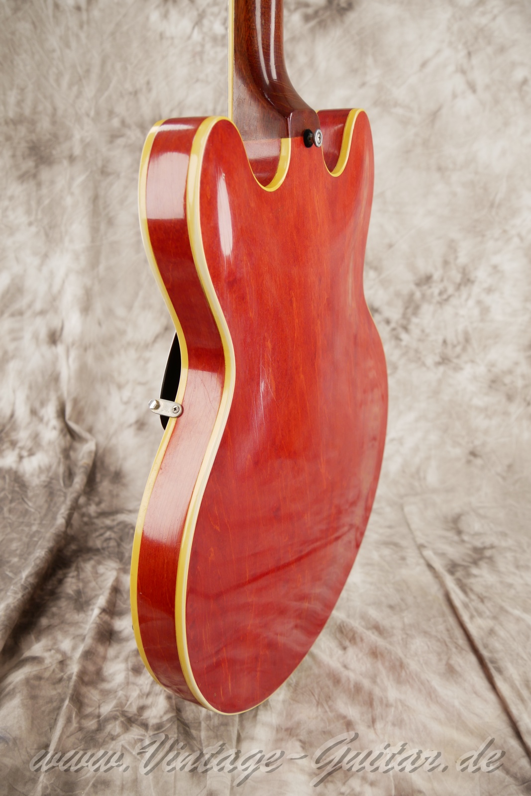 Gibson-ES-330-TDC-1968-cherry-11.jpg