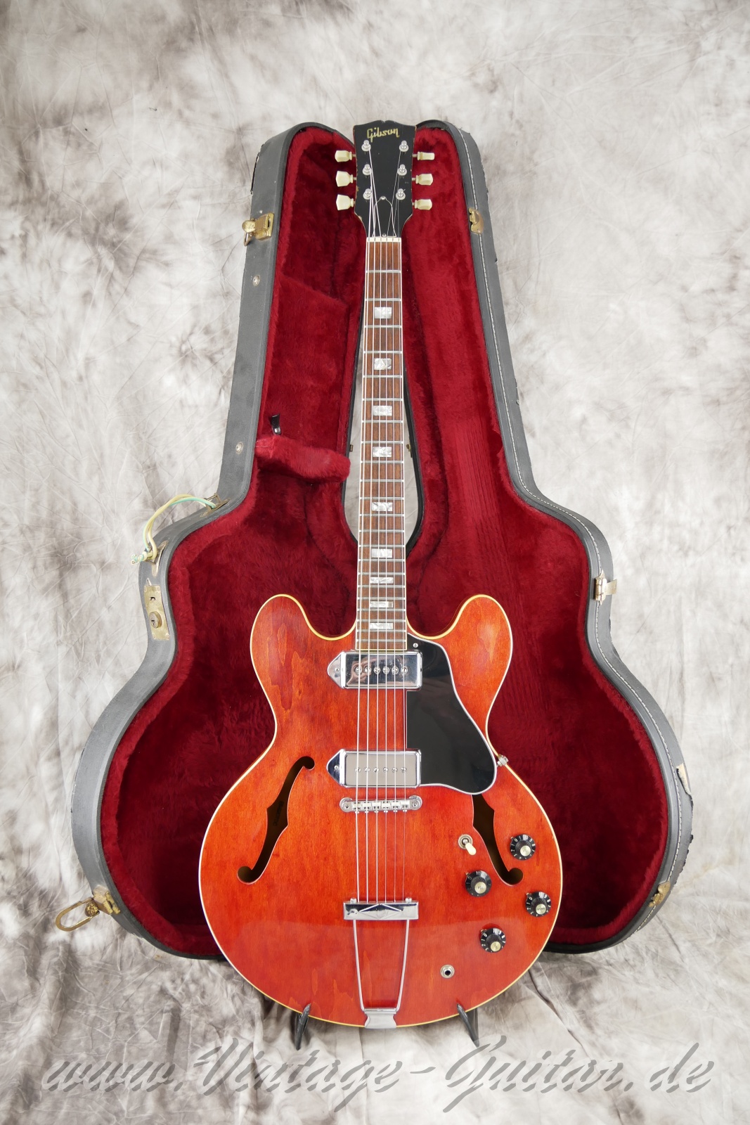 Gibson-ES-330-TDC-1968-cherry-28.jpg