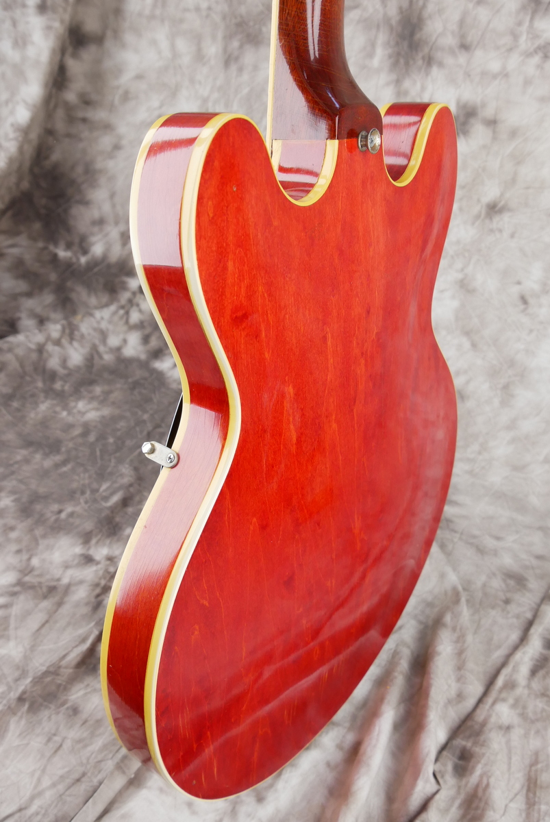 img/vintage/4890/Gibson_ES_330_TDC_cherry_1967-007.JPG