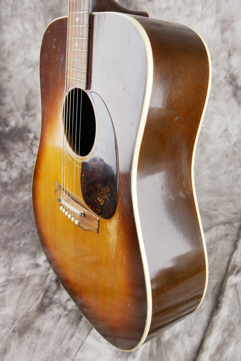 Gibson_J_45_square_shoulder_sunburst_1968-006.JPG