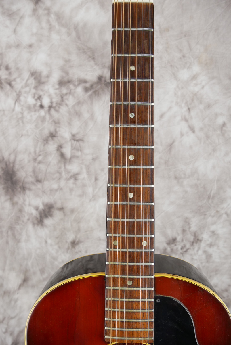 img/vintage/4894/Gibson_B_25_12_string_sunburst_1967-011.JPG