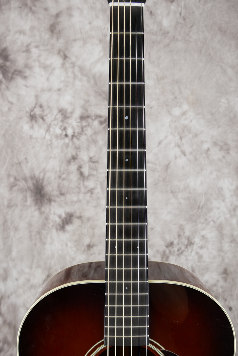 Santa_Cruz_Vintage_Jumbo_sunburst_2012-011.JPG