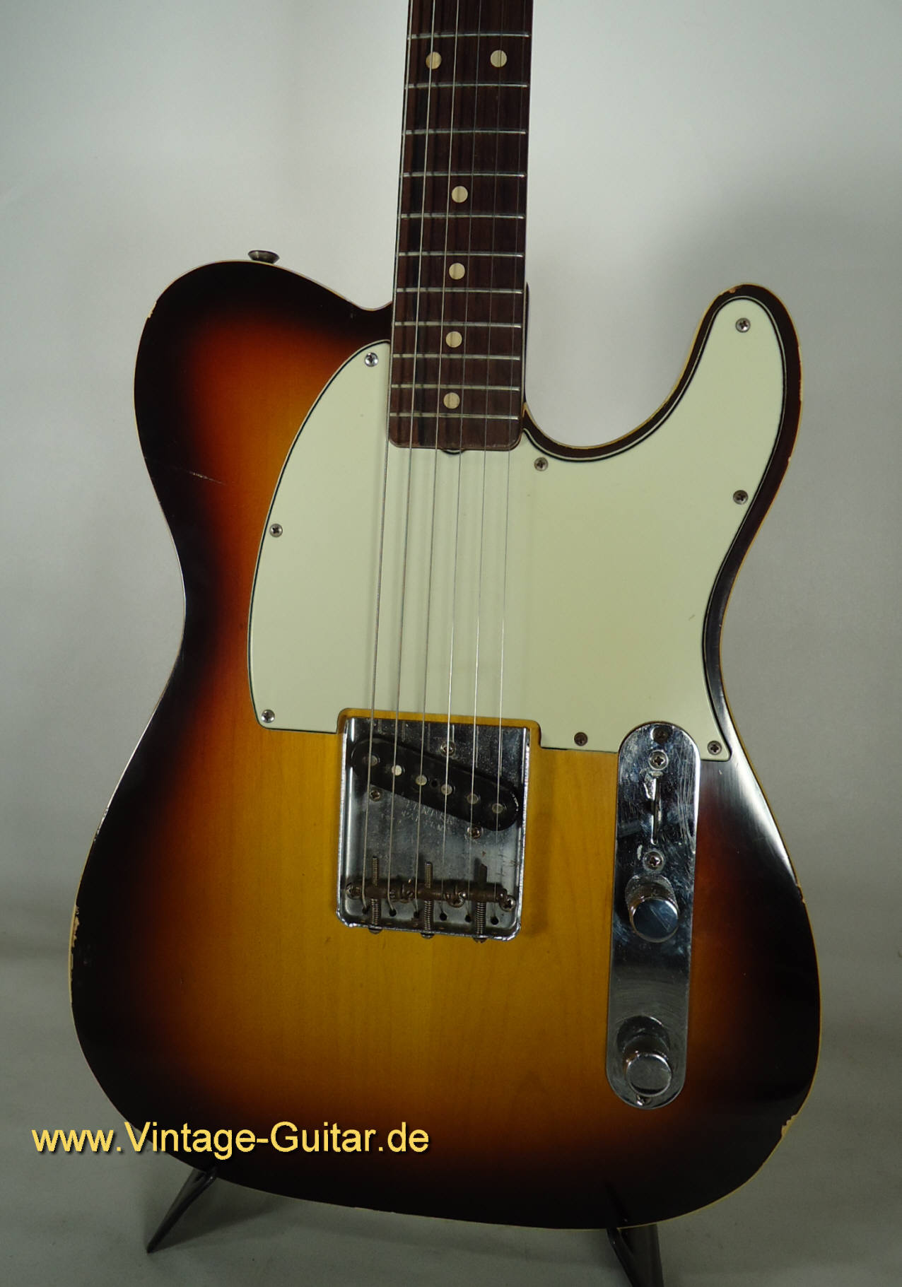 Fender_Esquire_Custom_1961_c.jpg
