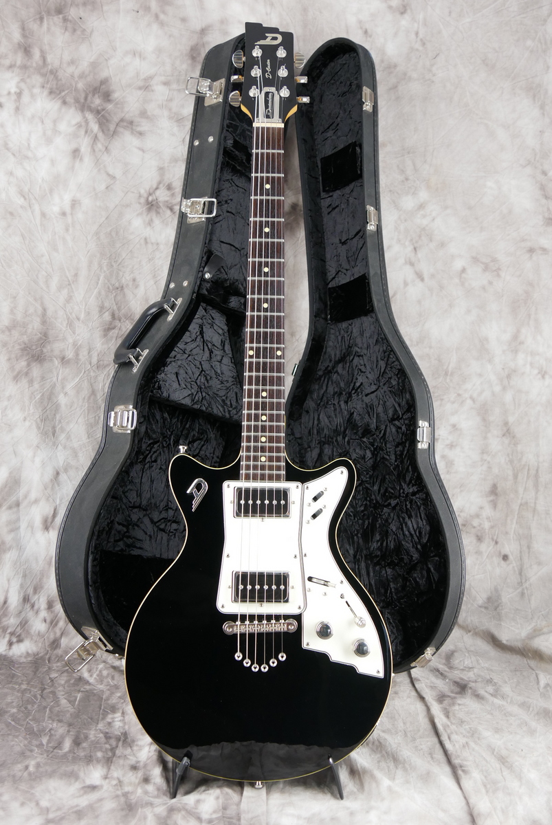 Duesenberg_D_Caster_black_2000-014.JPG