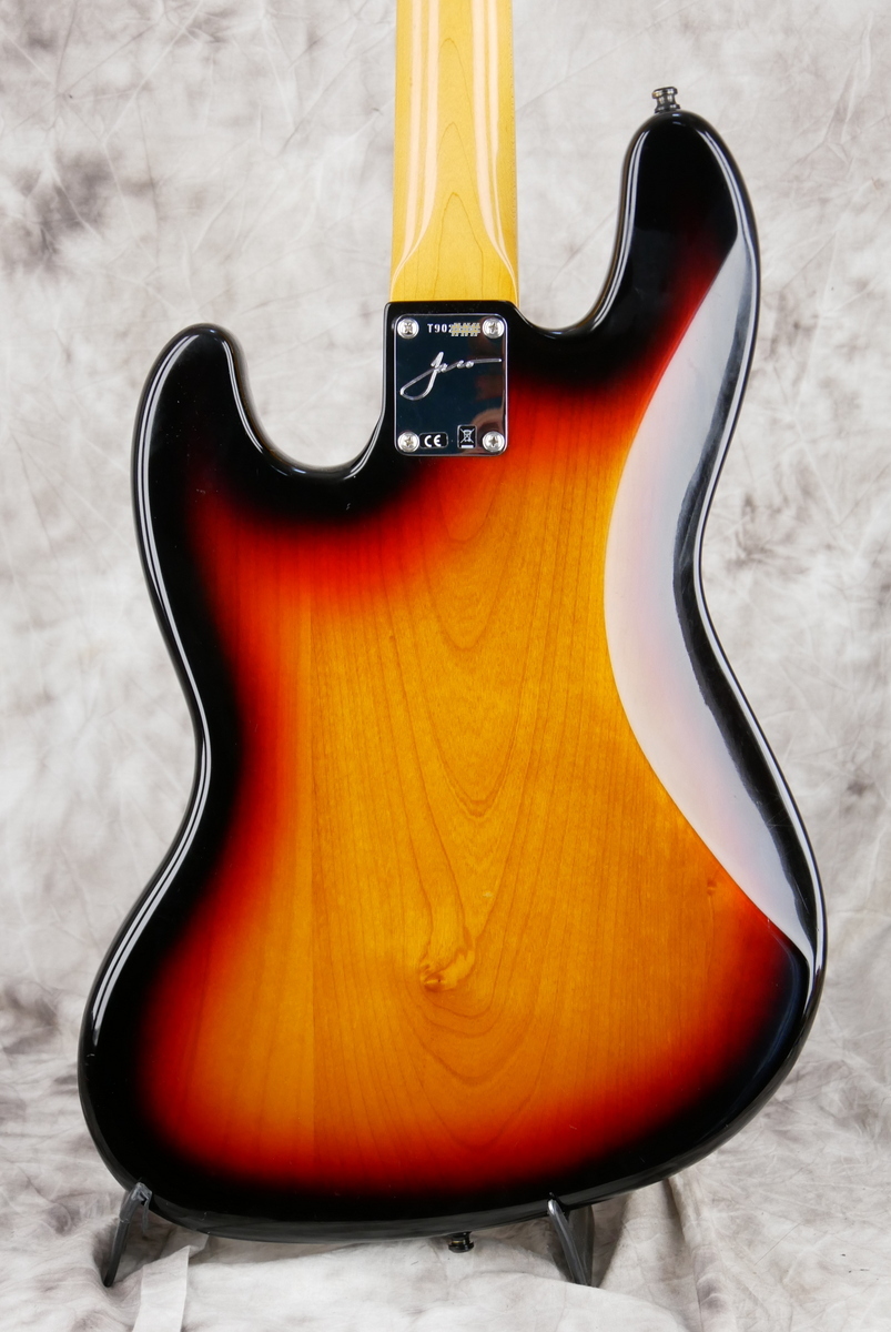 img/vintage/4904/Fender_Jazz_Bass_Jaco_Pastorius_signature_sunburst_2017-004.JPG