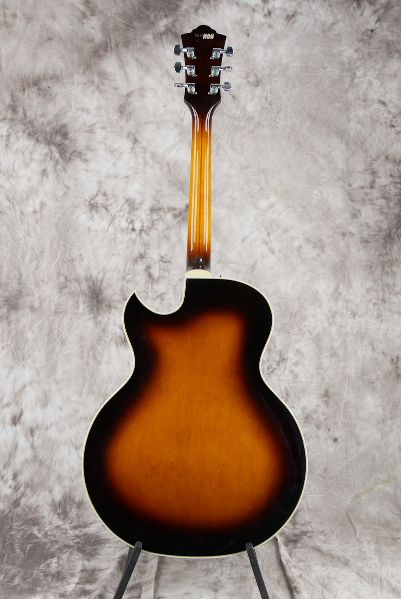 img/vintage/4905/Guild_CE_100_Capri_sunburst_USA_1981-002.JPG