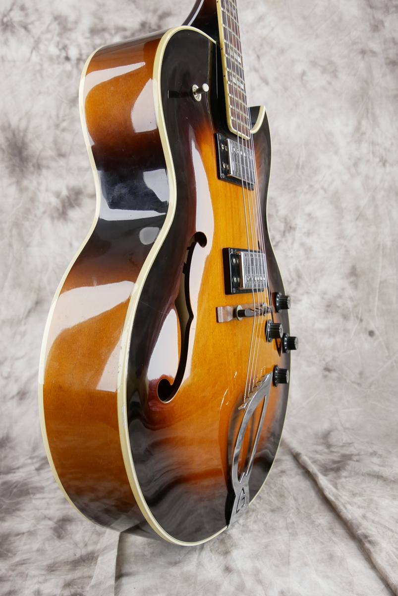 img/vintage/4905/Guild_CE_100_Capri_sunburst_USA_1981-005.JPG