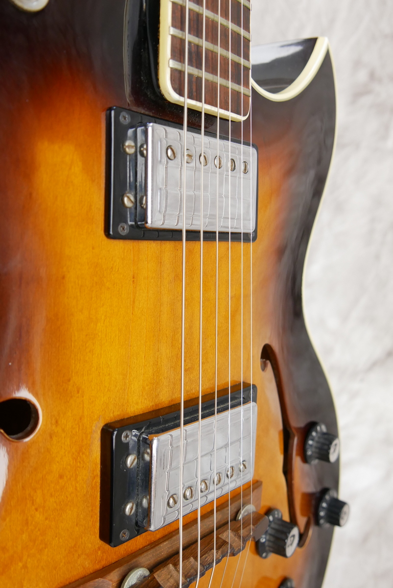 img/vintage/4905/Guild_CE_100_Capri_sunburst_USA_1981-013.JPG