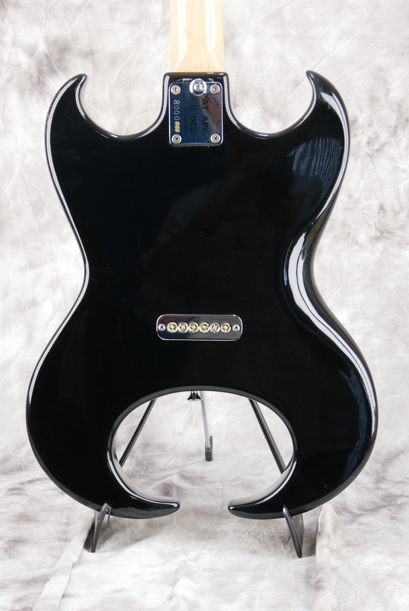 img/vintage/4908/Burns_Black_Scorpion_GB_black_1980-004.JPG