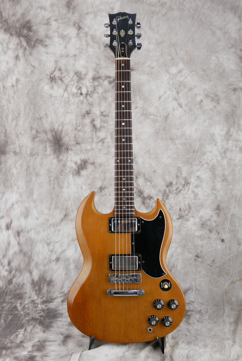 Gibson_The_SG_walnut_1978-001.JPG