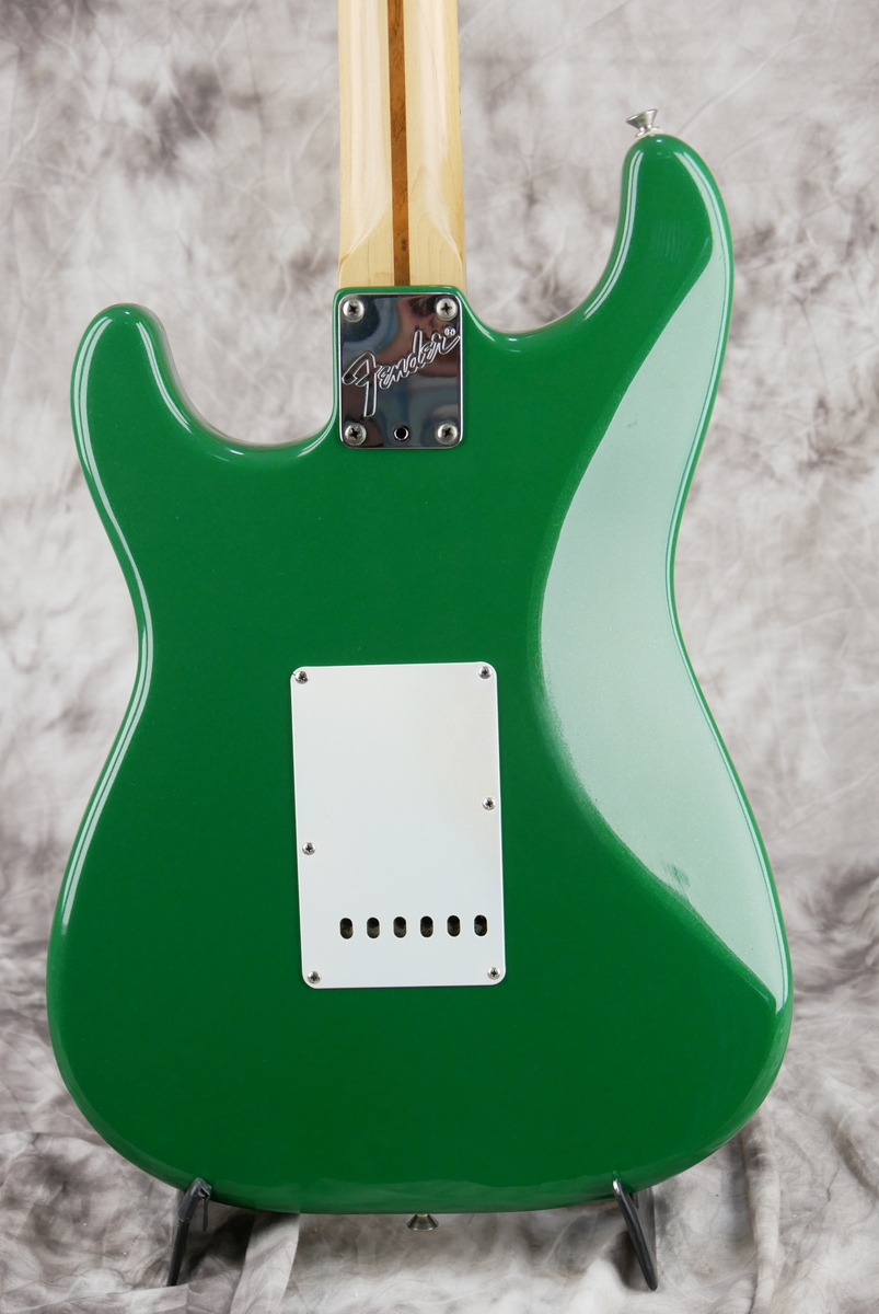 img/vintage/4917/Fender_Stratocaster_Eric_Clapton_first_series_candy_green_1992-004.JPG