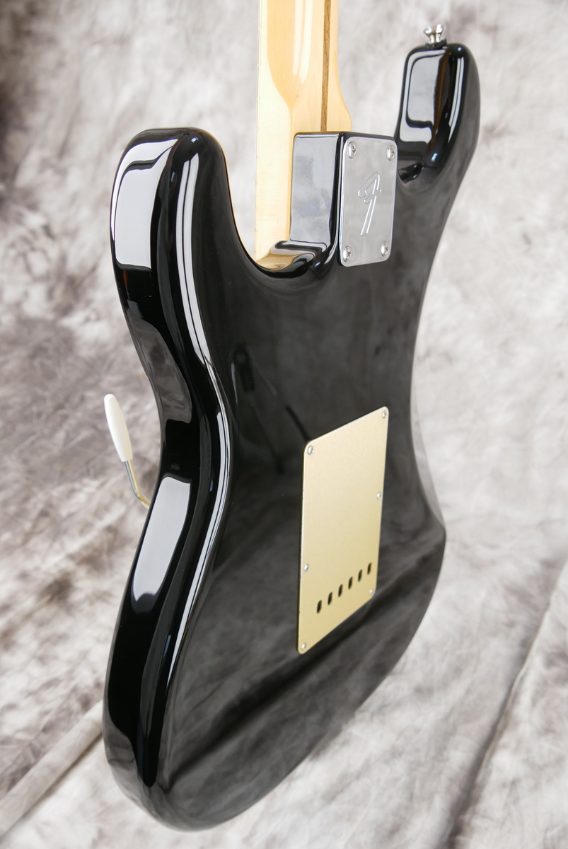 img/vintage/4919/Fender_Stratocaster_USA_Mexico_black_2021-007.JPG