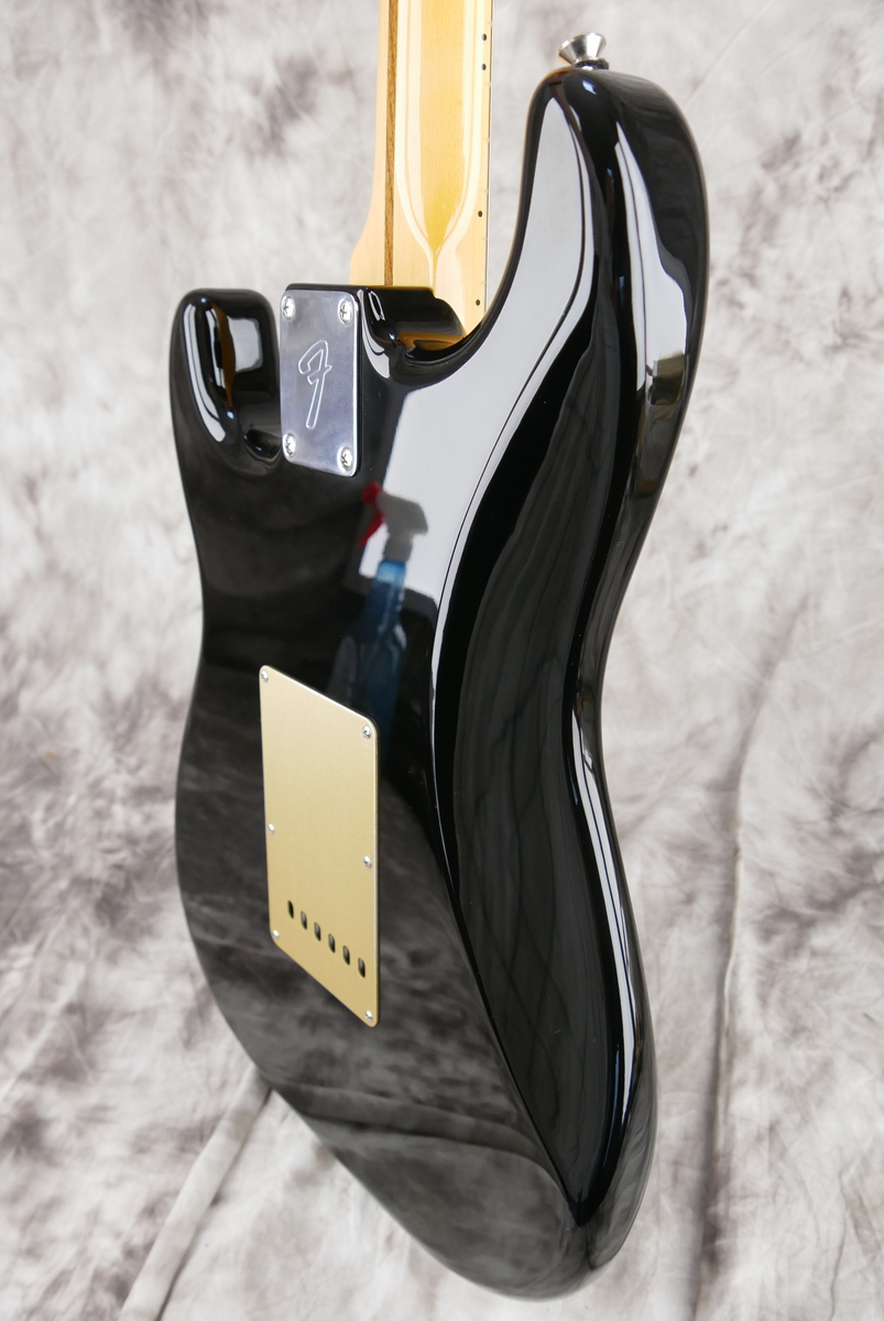 img/vintage/4919/Fender_Stratocaster_USA_Mexico_black_2021-008.JPG