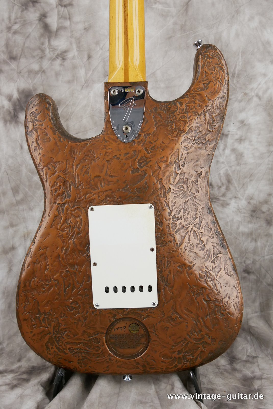 img/vintage/4924/Fender_Stratocaster_Rhinestone_Jon_Douglas_1989-004.JPG
