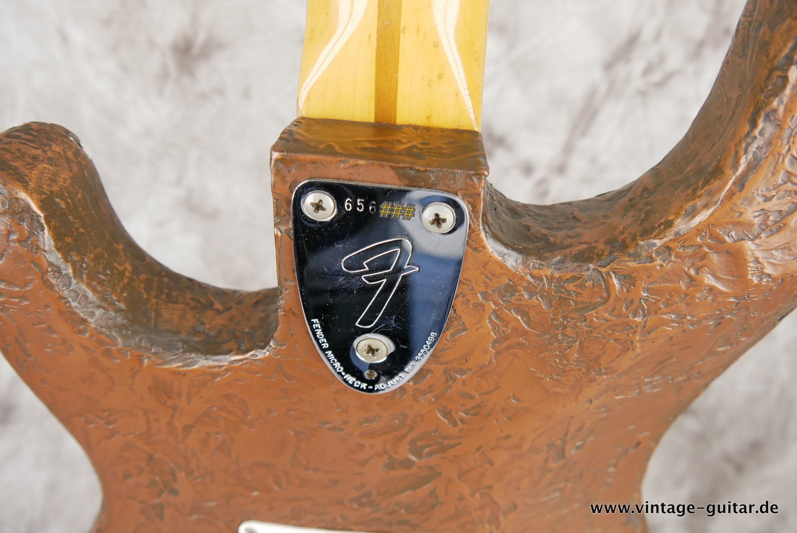 img/vintage/4924/Fender_Stratocaster_Rhinestone_Jon_Douglas_1989-022.JPG