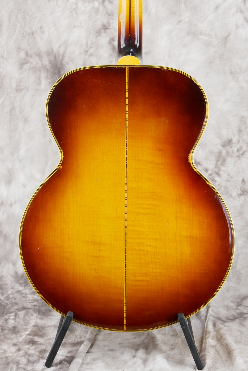 Gibson_J_200_sunburst_1957-004.JPG