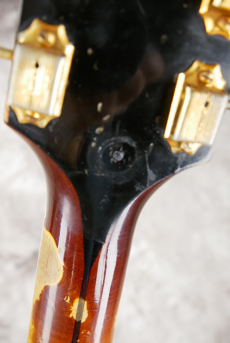 Gibson_J_200_sunburst_1957-020.JPG