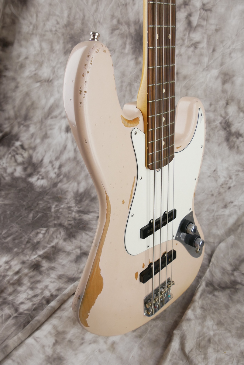 Fender_Jazz_Bass_Flea_signature_faded_shell_pink_Mexico_2016-005.JPG