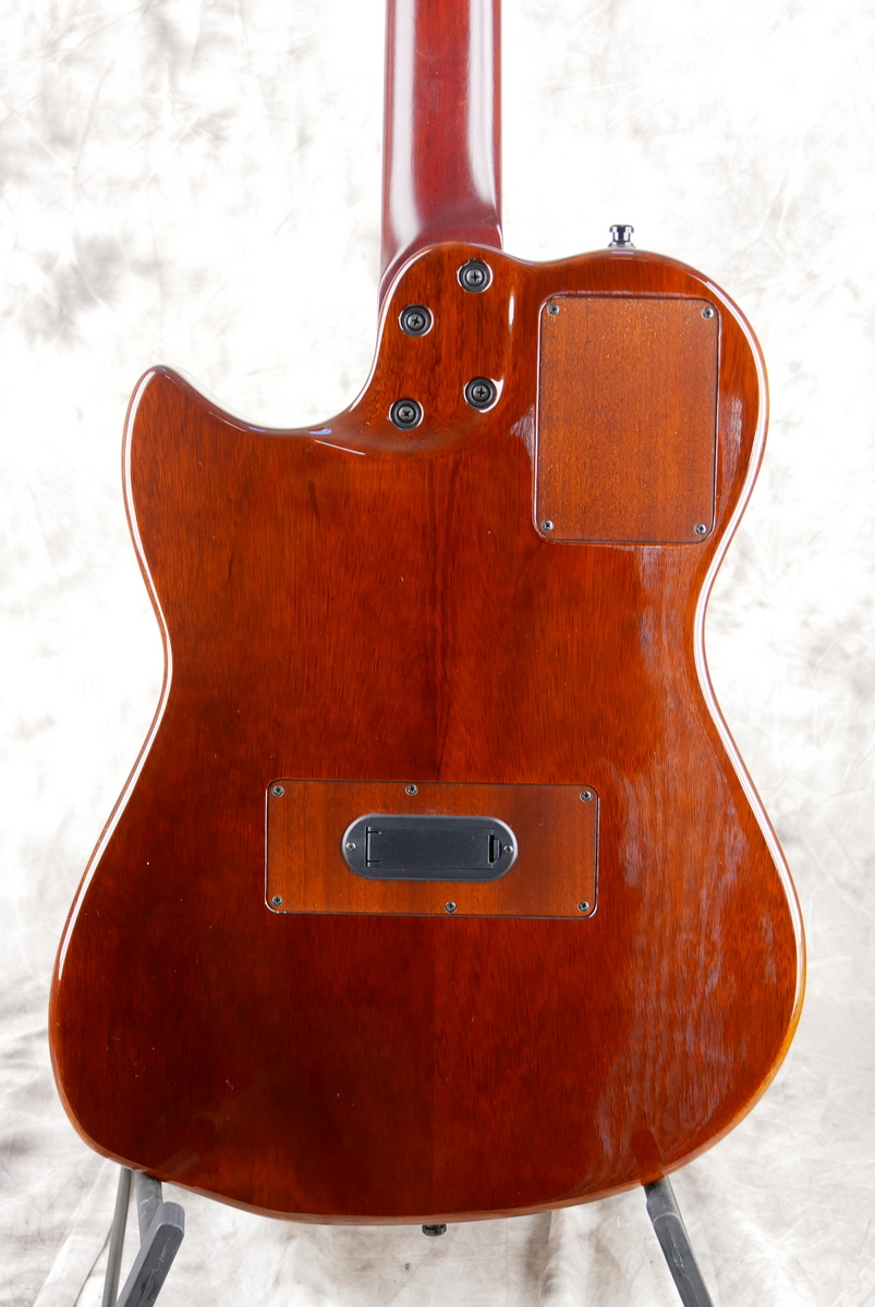 img/vintage/4937/Godin_Multiac_Nylon_natural_Canada_2011-004.JPG