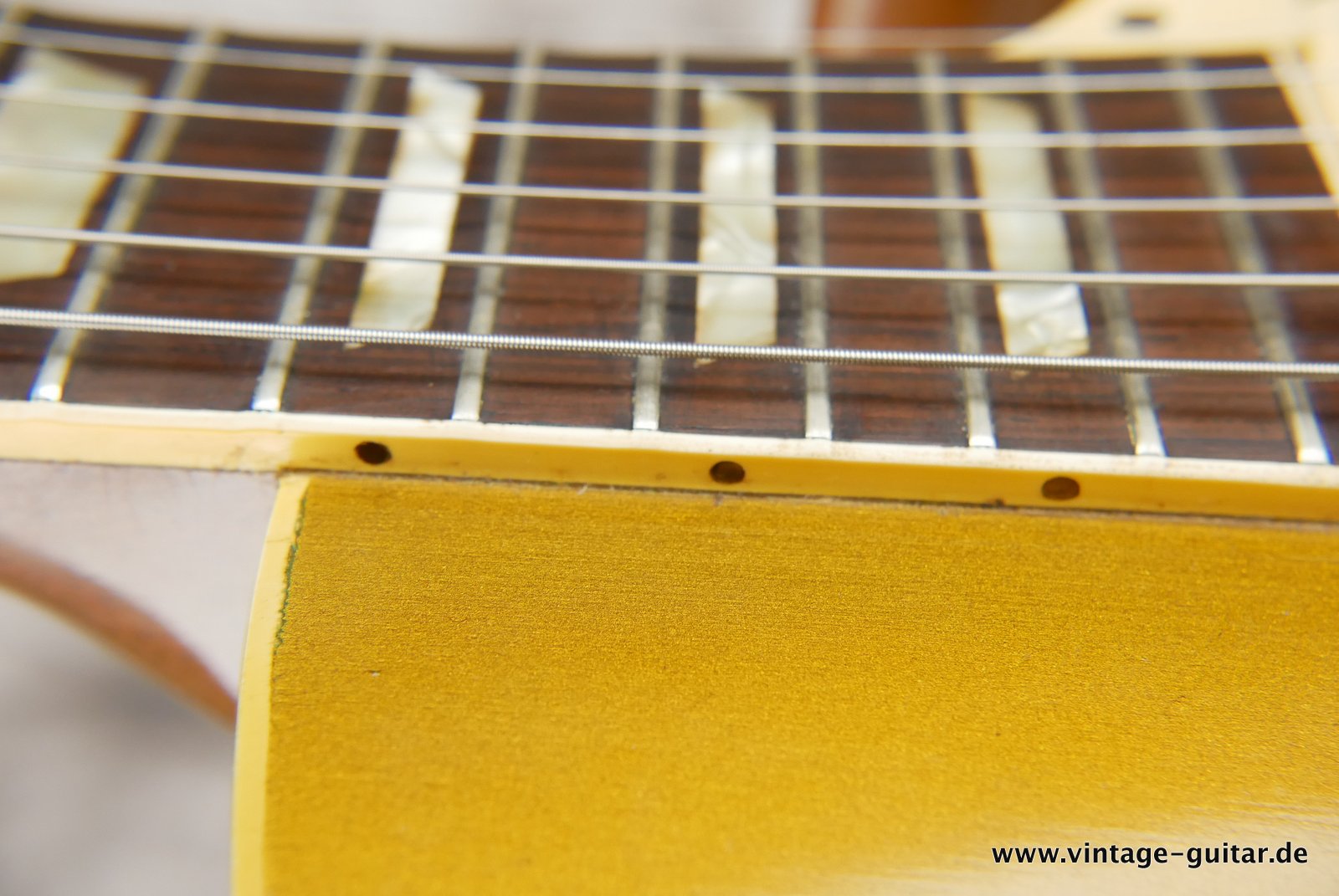 Gibson-Les-Paul-Goldtop-1952-019.JPG