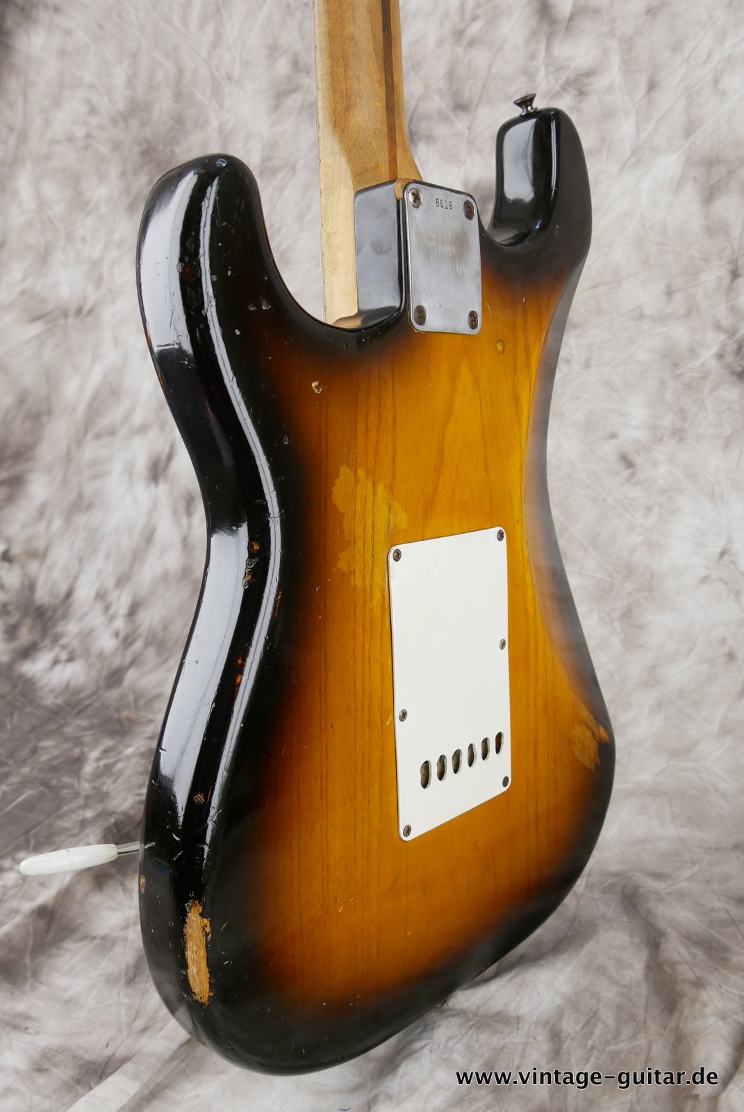 img/vintage/4944/Fender-Stratocaster-1955-007.JPG