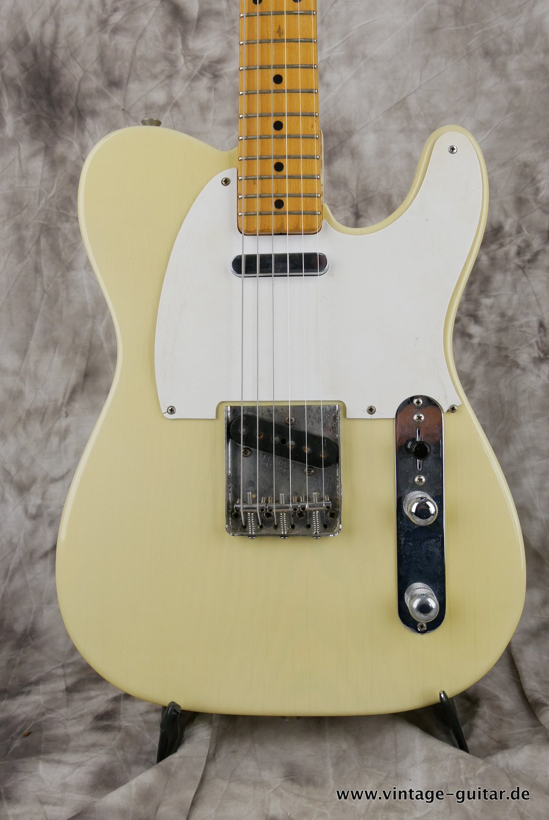 img/vintage/4945/Fender-Telecaster-1955-002.JPG