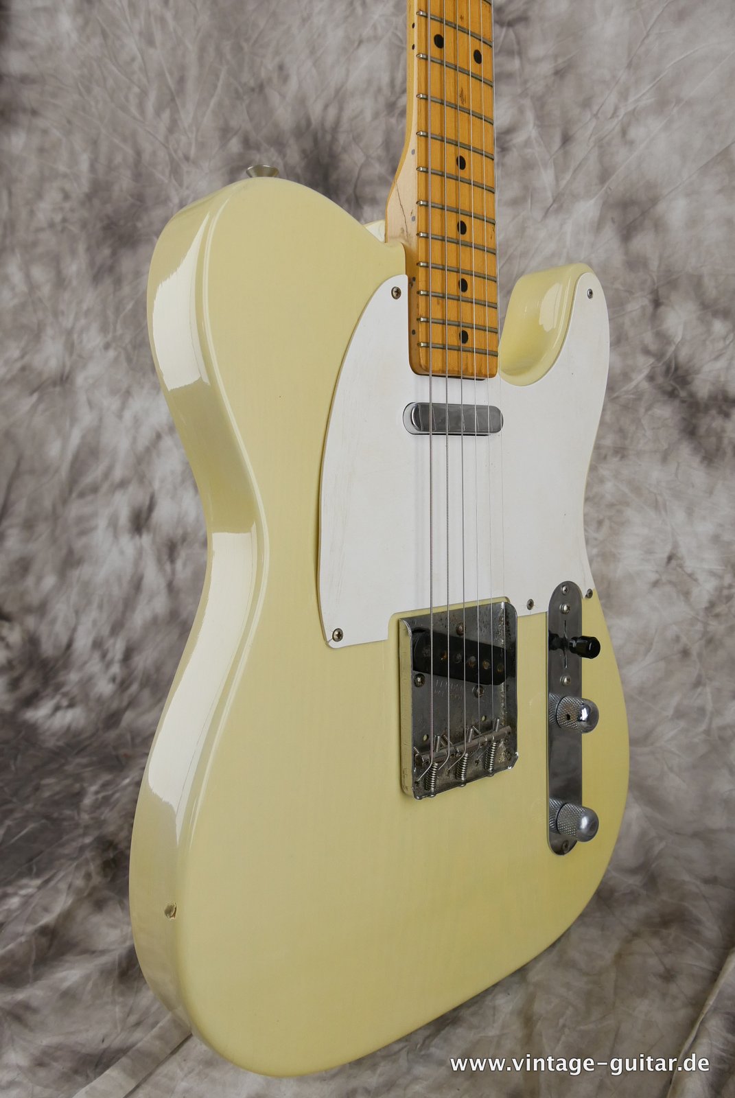 Fender-Telecaster-1955-005.JPG