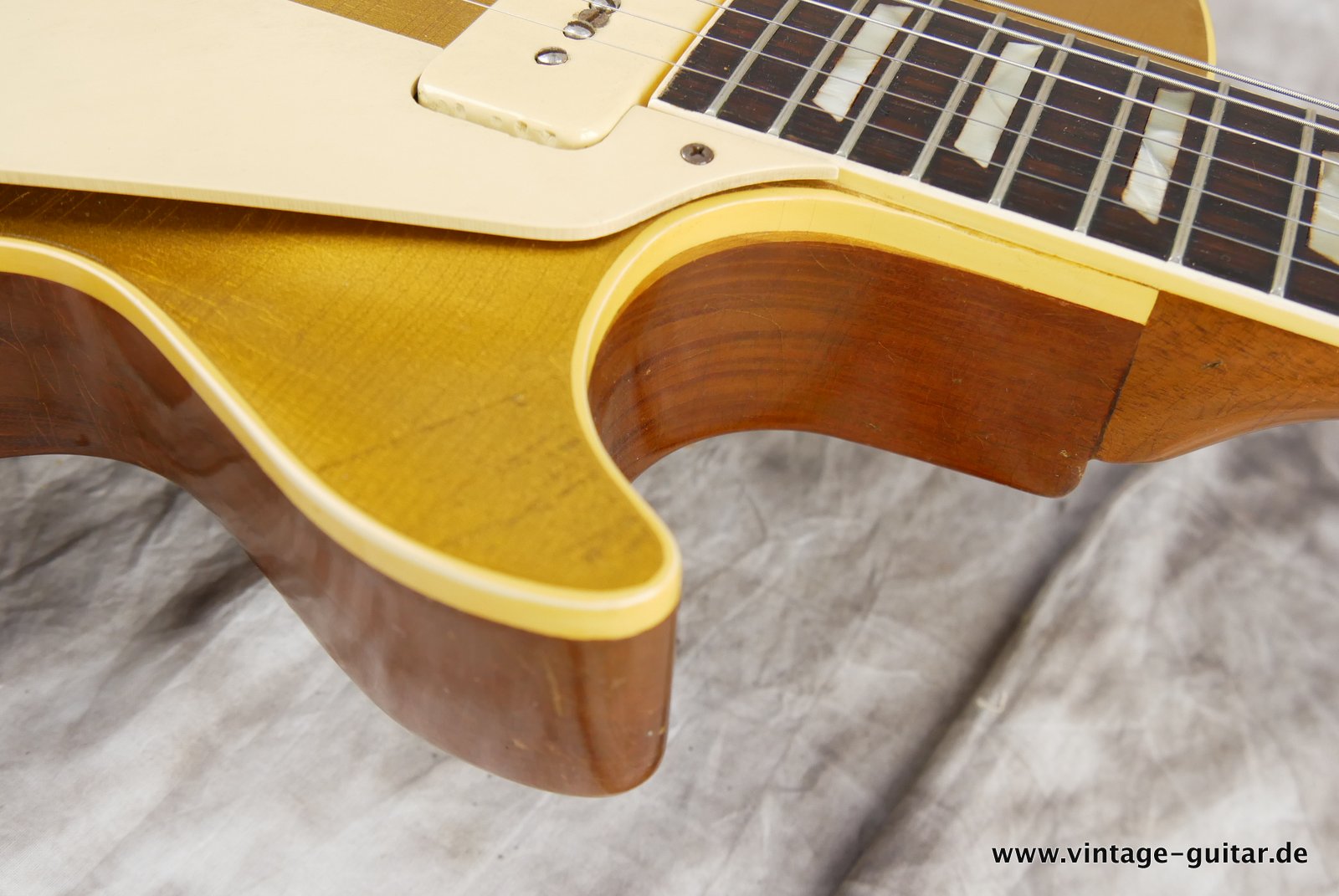img/vintage/4947/Gibson-Les-Paul-1952-goldtop-024.JPG