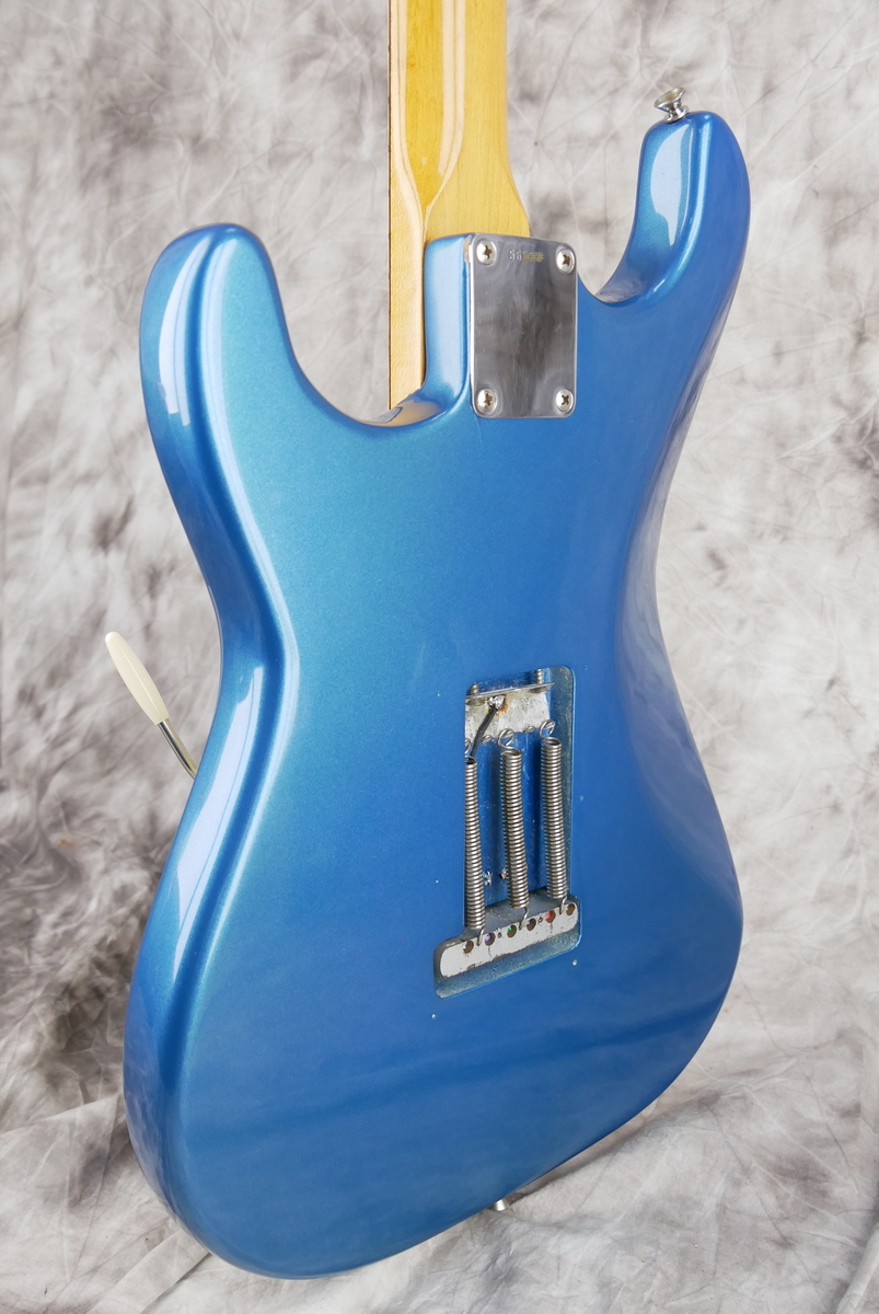 Fender_Stratocaster_lake_placid_blue_refinish_1960-007.JPG