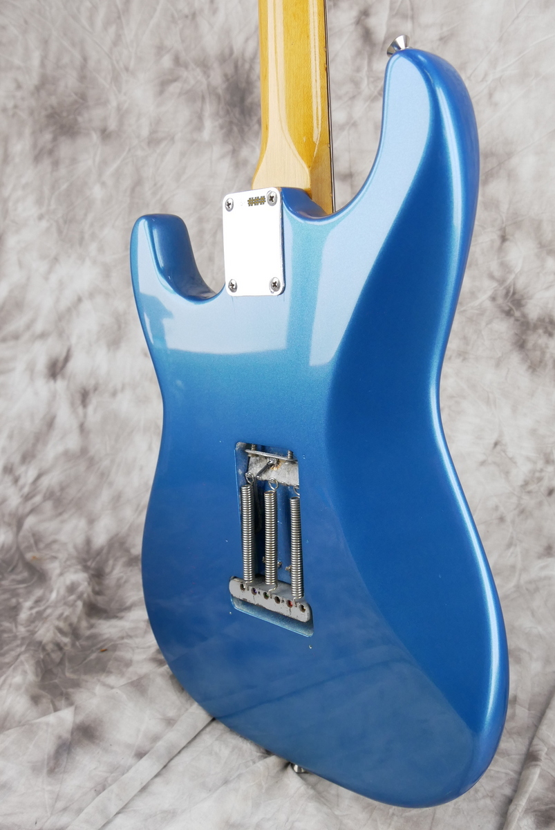 Fender_Stratocaster_lake_placid_blue_refinish_1960-008.JPG