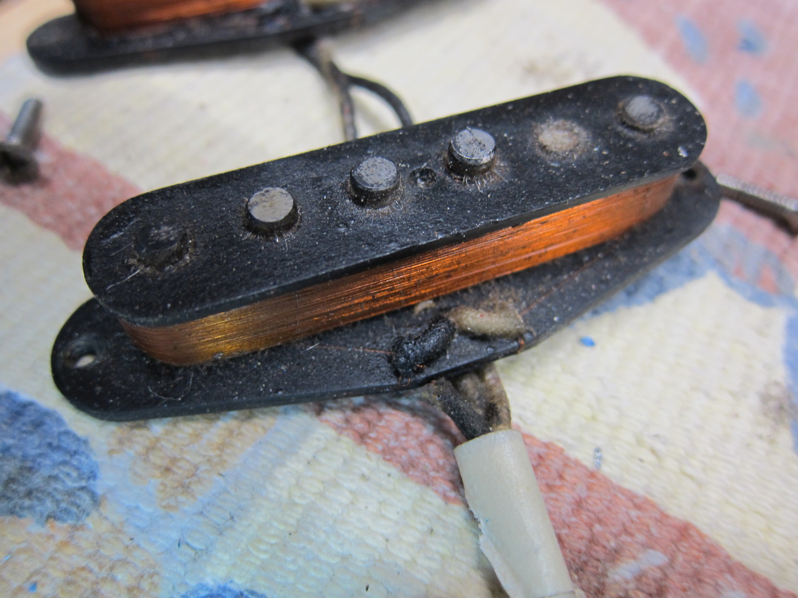 Fender_Stratocaster_lake_placid_blue_refinish_1960-045.JPG