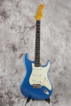 Musterbild Fender_Stratocaster_lake_placid_blue_refinish_1960-001.JPG