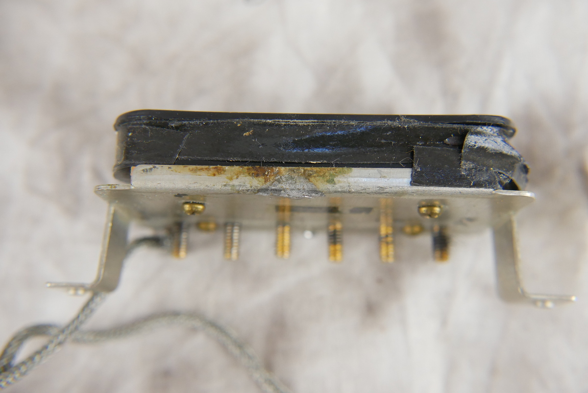 img/vintage/4950/Gibson_PAF_Humbucker_neck_gold_1961-004.JPG