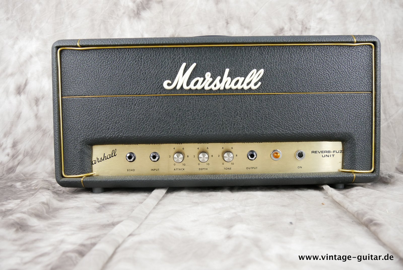 Marshall-Reverb-Fuzz-Unit-2021-1969-002.JPG