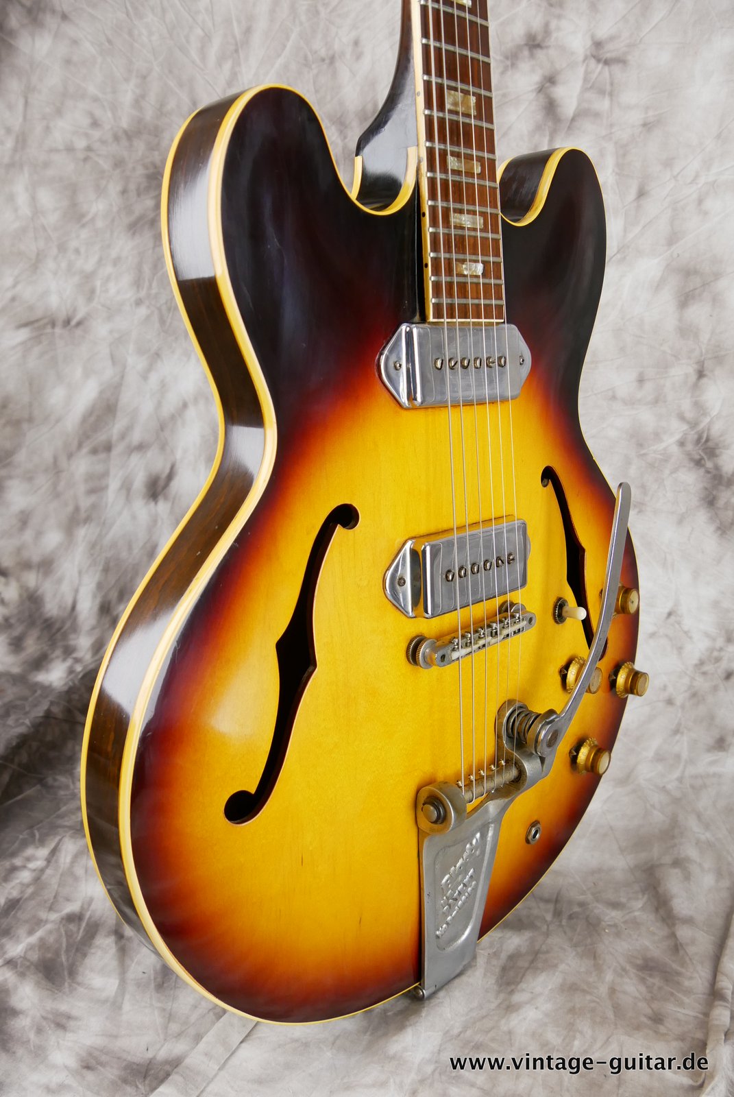 img/vintage/4961/Gibson-ES-330-TD-1963-sunburst-005.JPG