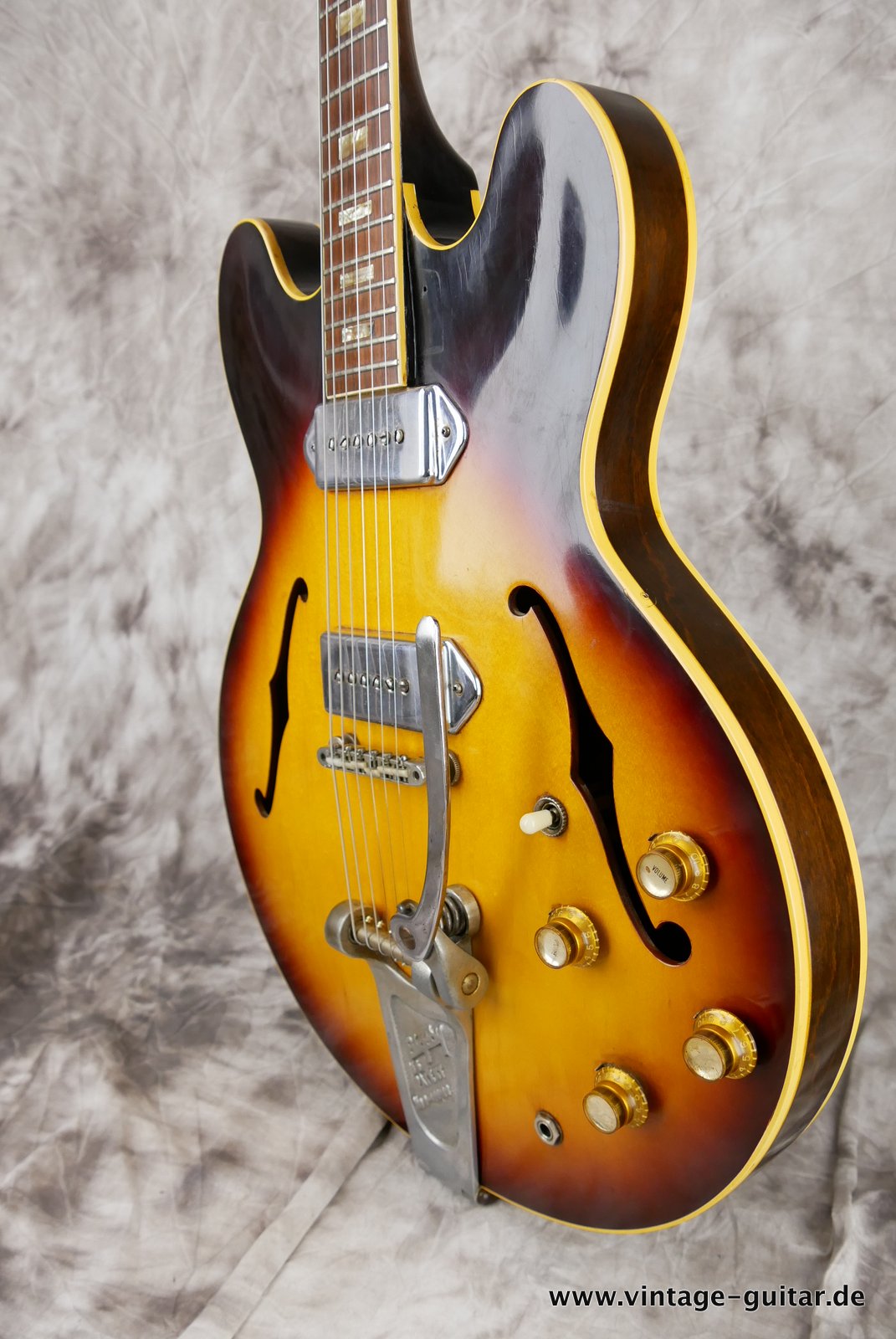 img/vintage/4961/Gibson-ES-330-TD-1963-sunburst-006.JPG