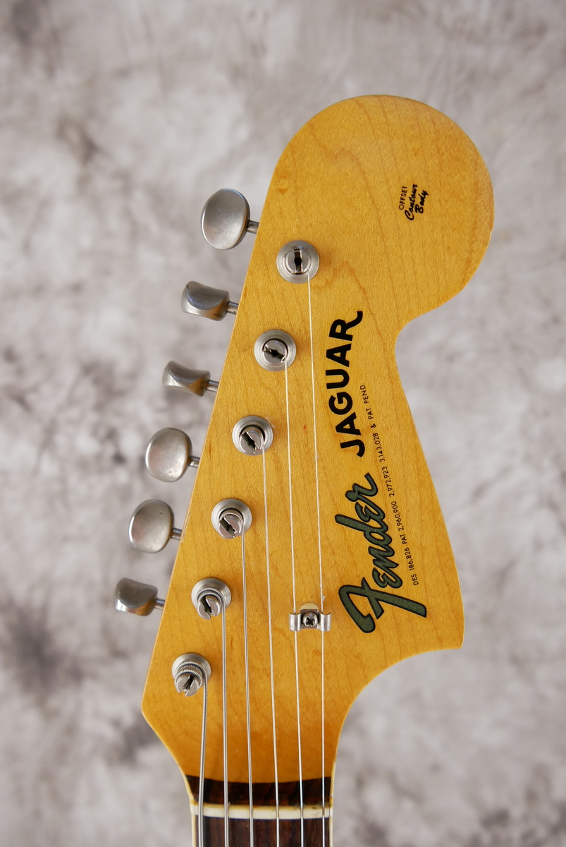 Fender_Jaguar_sunburst_1965-010.JPG