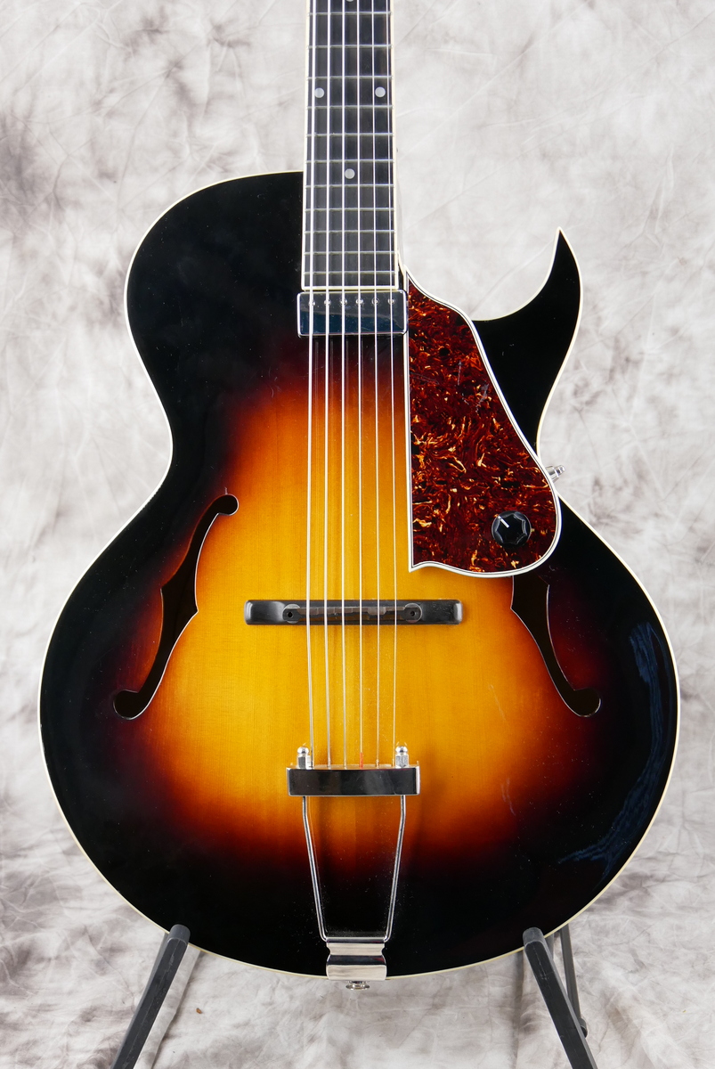 The_Loar_LH_650_VS_sunburst_2012-003.JPG