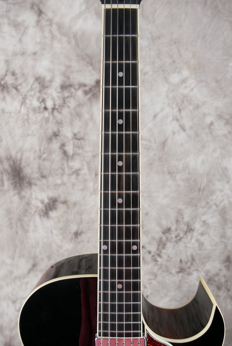 The_Loar_LH_650_VS_sunburst_2012-011.JPG