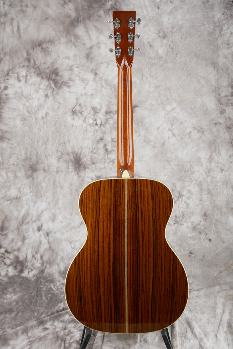 img/vintage/4973/Martin_000_28_EC_signature_natural_2010-002.JPG