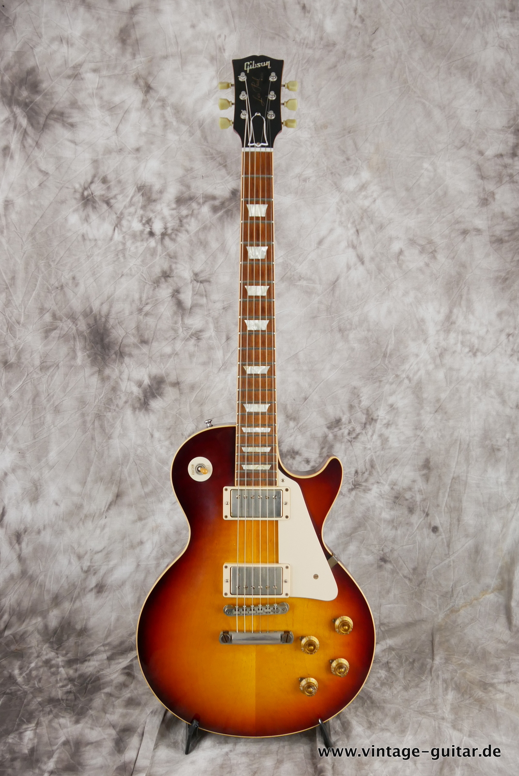 img/vintage/4979/Gibson-Les-Paul-CC-no.6-2012-non-filtered-tobacco-burst-001.JPG