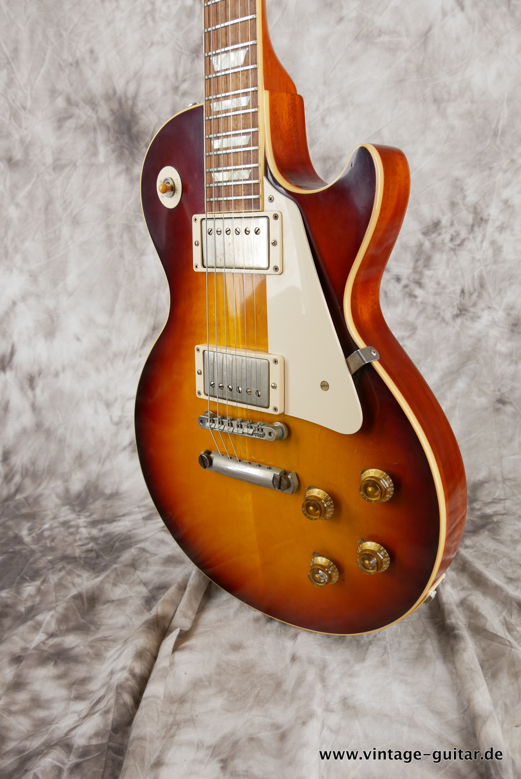img/vintage/4979/Gibson-Les-Paul-CC-no.6-2012-non-filtered-tobacco-burst-006.JPG