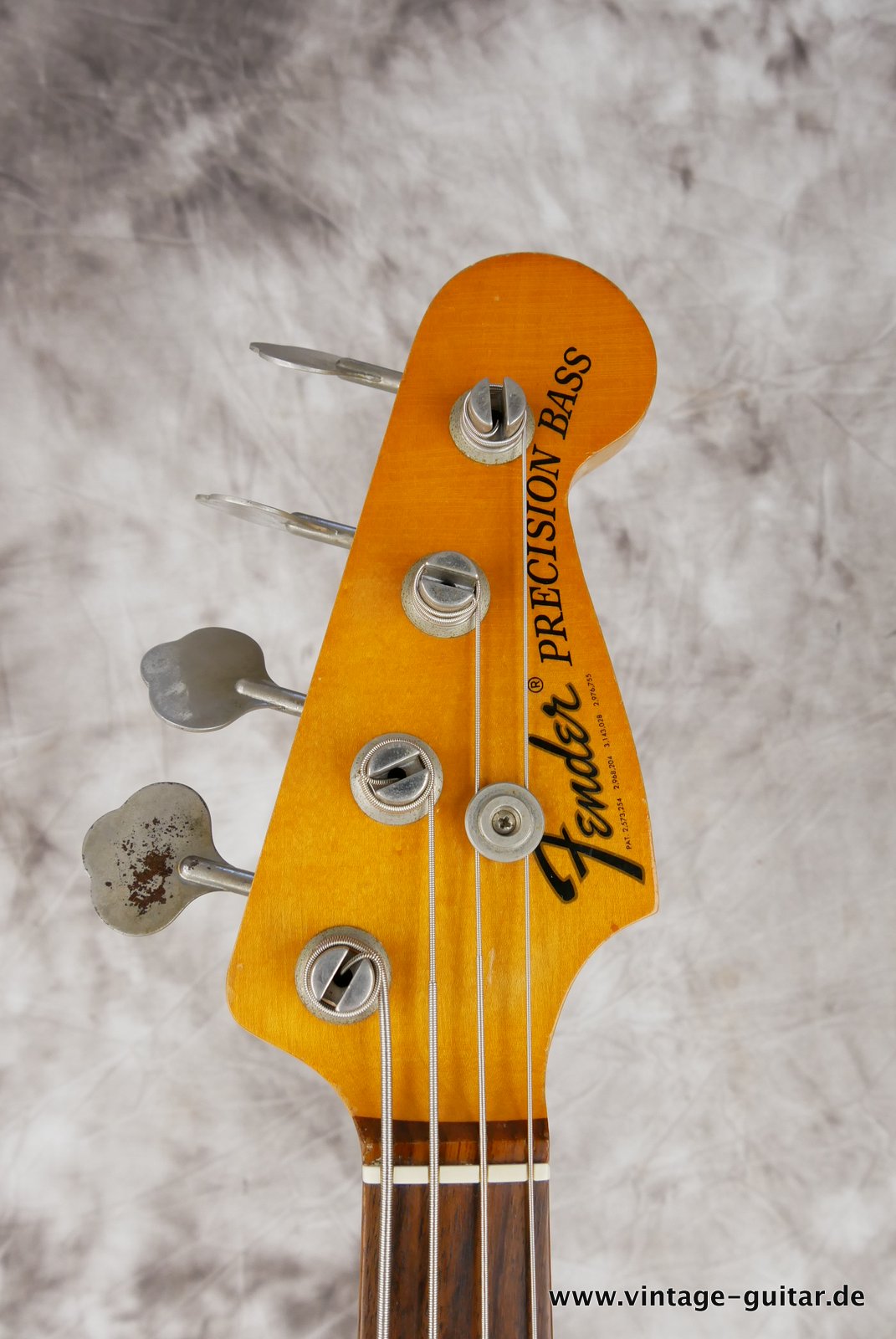 img/vintage/4985/Fender-Precision-Bass-sunburst-1969-009.JPG