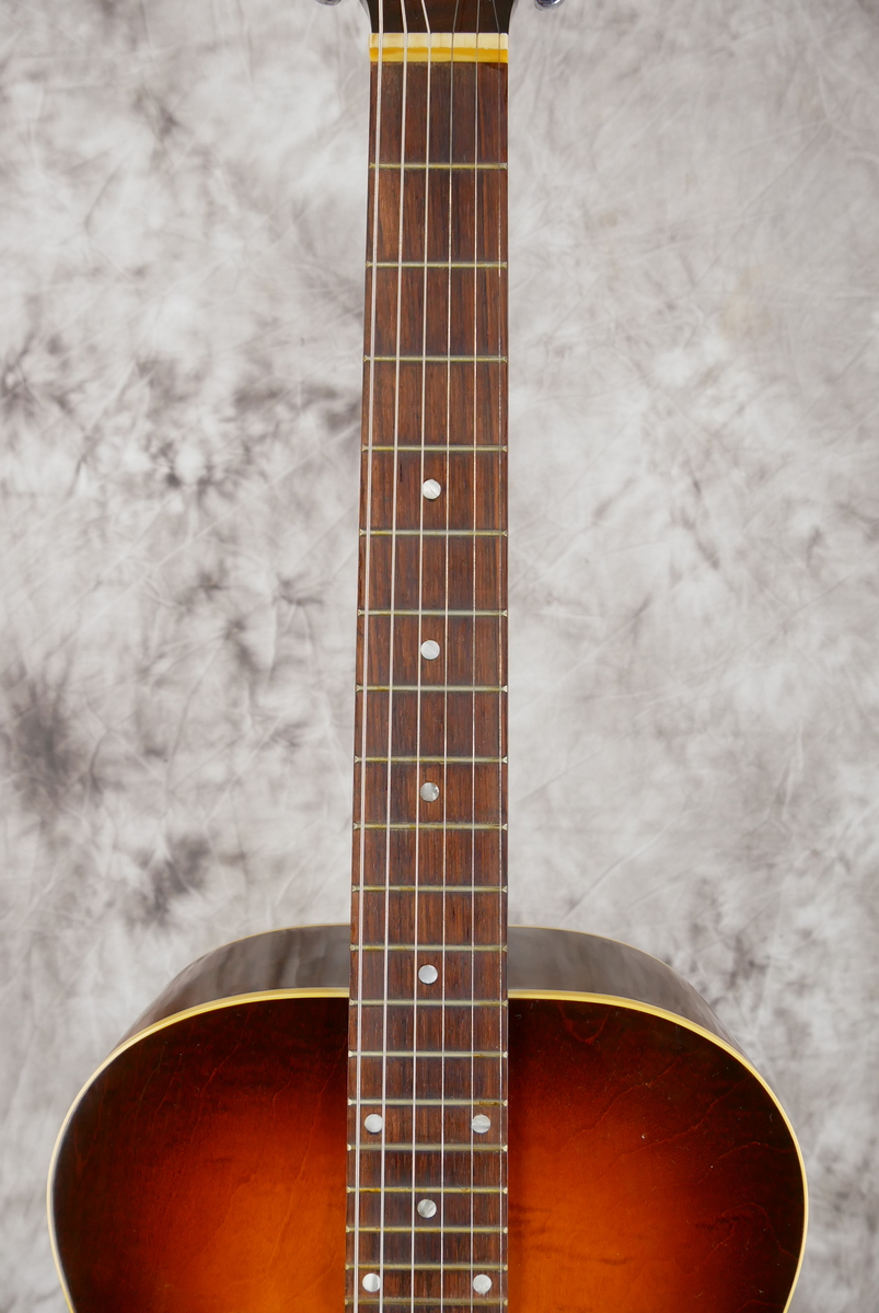 Dobro_60_DS_wood_body_square_neck_sunburst_2001-011.JPG