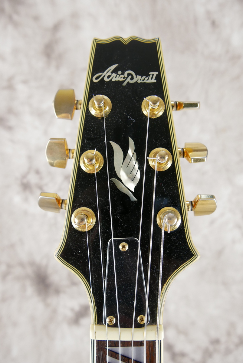 img/vintage/5017/Aria_FA_70_lefthand_sunburst_1994-009.JPG