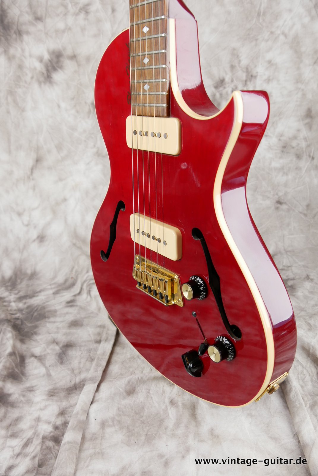 Gibson-Blueshawk-1998-wine-red-007.JPG