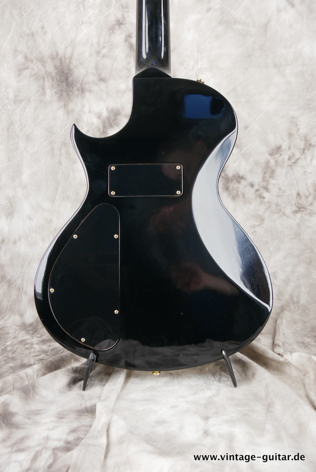 Gibson-LittleLucille-2000-ebony-004.JPG